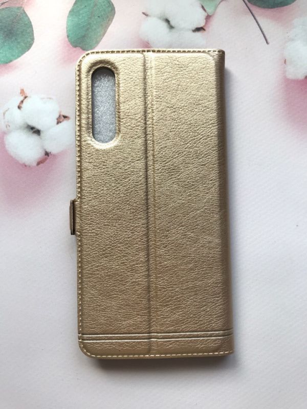 Чохол-книжка Momax для Xiaomi Redmi 9 Золотий