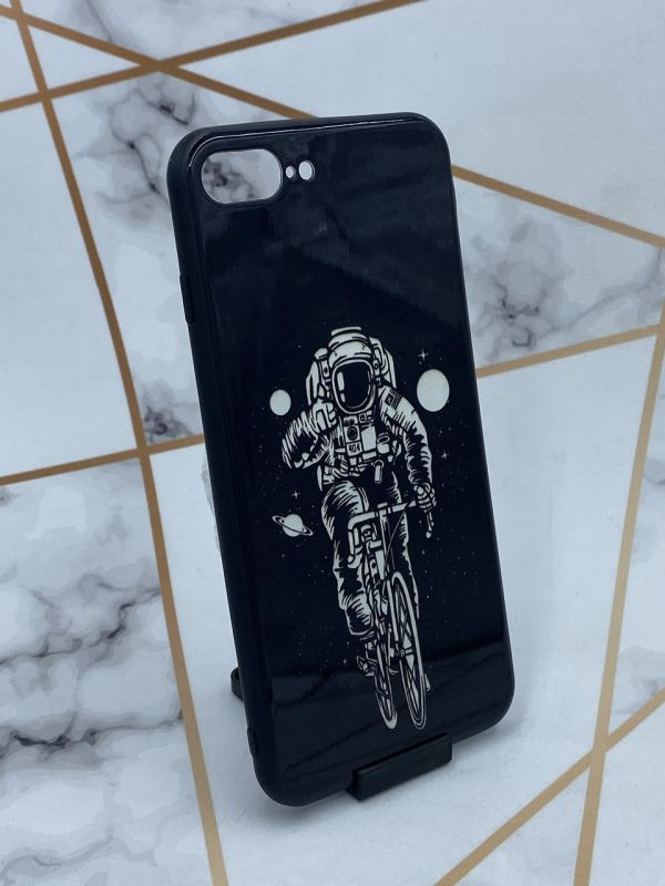 Силіконовий чохол з пластикової задньою панеллю космонавт на iPhone 7 Plus/8 Plus :: Космонавт