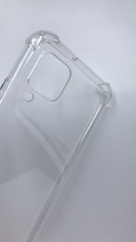 Ультратонкий прозорий силіконовий чохол з потовщеними кутами для Huawei Р40 lite / Nova 6 SE