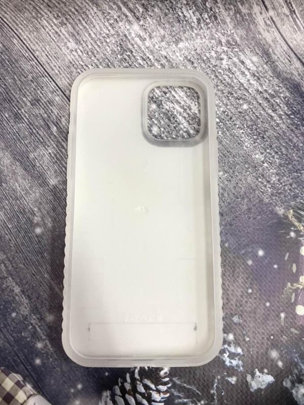 Силіконовий чохол з принтом для Apple iPhone 12 / 12 Pro (6.1) Дівчина біля вікна