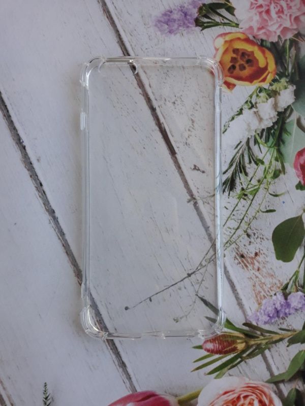 Прозорий силіконовий чохол з потовщеними кутами на iPhone 6 Plus/6s Plus