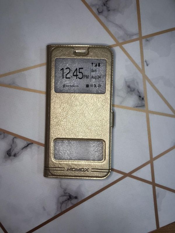 Чохол-книжка Momax на Huawei Y5p (Золотистий)