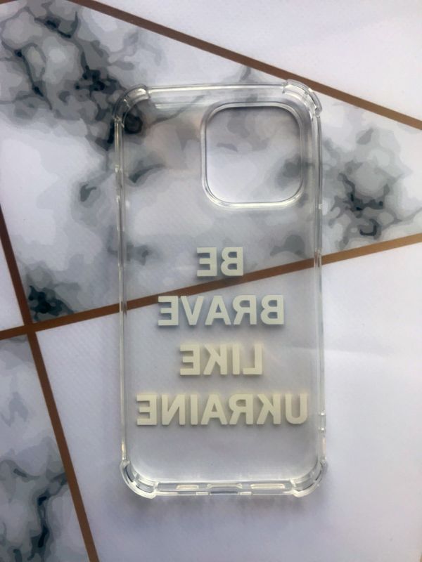 Чохол з потовщеними кутами для Apple iPhone 13 Pro  з об'ємним друком "Сміливість" принт 5