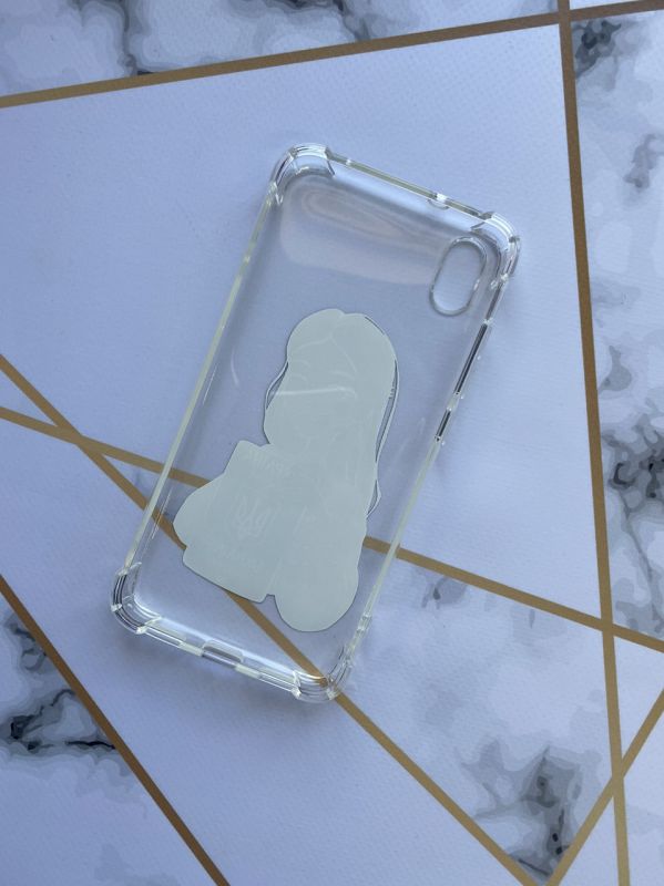 Чохол з потовщеними кутами для Xiaomi Redmi 7A з патріотичним дизайном "Дівчина з паспортом" принт 12
