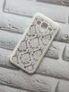 Пластиковий чохол для SAMSUNG Galaxy J2 Віражі. Білий