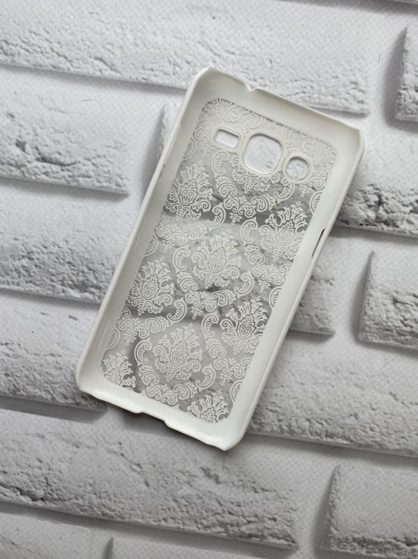 Пластиковий чохол для SAMSUNG Galaxy J2 Віражі. Білий