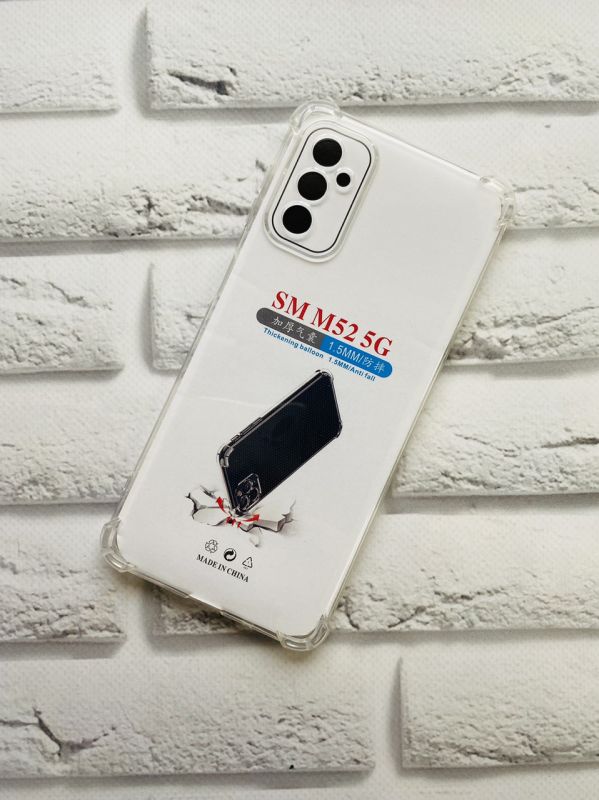 Ультратонкий прозорий силіконовий чохол з потовщеними кутами для Samsung M52