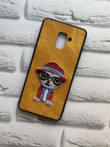 Силіконовий чохол із тканинною вишивкою для Samsung Galaxy A8 Plus 2018 A730 Кіт в капелюсі