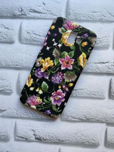 Силиконовый матовый чехол с рисунком на Samsung Galaxy J6 Plus Рожеві та жовті квіти на чорному