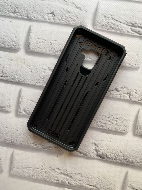 Силіконовий чохол із підставкою для Samsung Galaxy А5(2018) / A8(2018) Бордовий