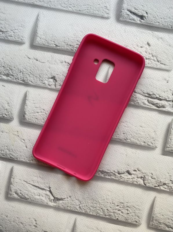 Силіконовий чохол матовий для Samsung Galaxy А5(2018) / A8(2018) Яскраво-рожевий