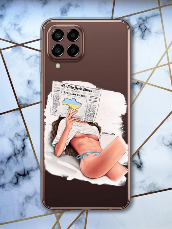 Прозорий чохол на Samsung Galaxy M33 5G Дівчина з газетою (принт 31)