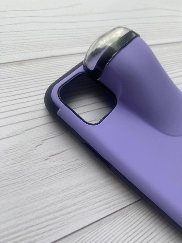 Силіконовий протиударний чохол з відділом для навушників на iPhone 11 Pro Бузковий