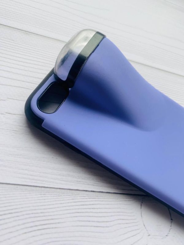 Силіконовий протиударний чохол з відділом для навушників на iPhone 7 Бузковий
