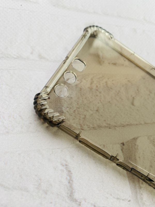 Прозрачный чехол с утолщенными углами для Huawei P10 Plus Черный