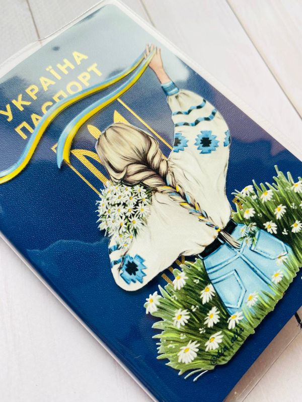 Обкладинка на паспорт книжечку :: Дівчина зі стрічкою (патріотичний принт 17)