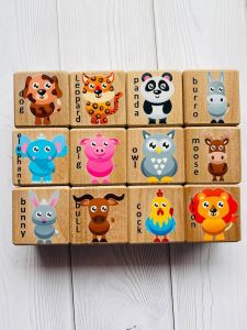 Дитячі дерев'яні кубики із яскравими зображеннями тварин Зоопарк-2 (комплект 8)
