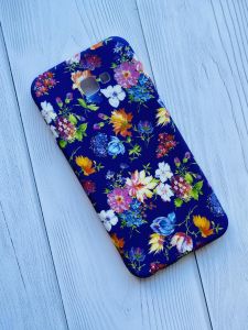 Силіконовий чохол з малюнком для Samsung Galaxy J4 Plus Дрібні квіти на фіолетовому