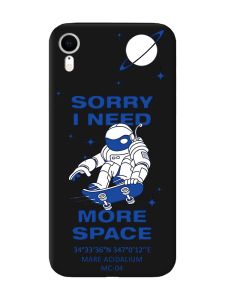 Матовий чорний чохол на Apple iPhone XR :: Космонавт на скейті (принт 248)