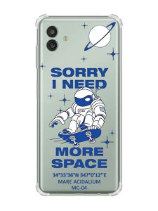 Чохол з потовщеними кутами на Samsung Galaxy M13 5G :: Космонавт на скейті (принт 248)