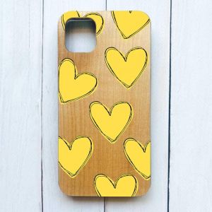 Дерев'яний чохол на iPhone 11 Pro Max (6,5) :: Сердечка жовті (принт 259)