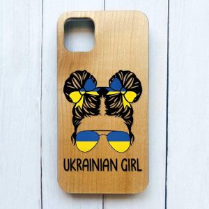 Дерев'яний чохол на iPhone 11 Pro Max (6,5) :: Українська дівчина (патріотичний принт 113)