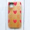 Дерев'яний чохол на iPhone 12 / 12 Pro (6.1) :: Сердечка червоні (принт 77)