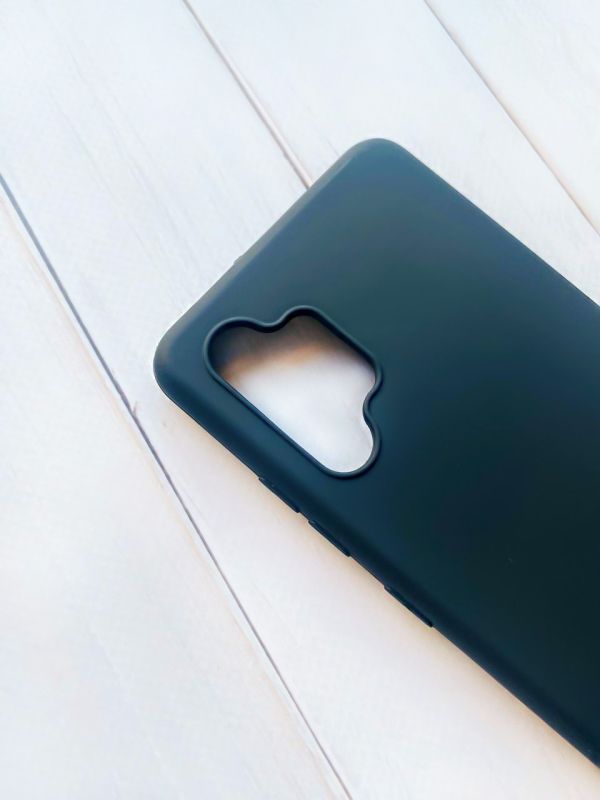 Силіконовий матовий чохол для Samsung Galaxy A32 Чорний