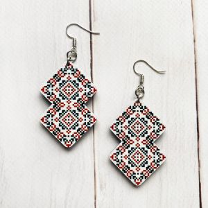 Сережки з дерева Українська вишиванка (принт 1.2)