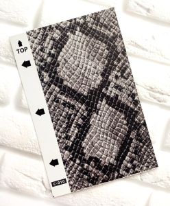 Захисна плівка Шкіра пітона (сіра) на задню панель для Samsung M31s