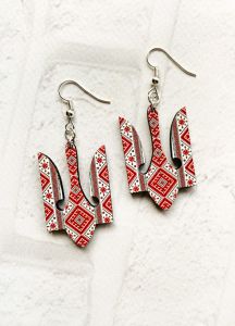 Сережки з дерева патріотичні Герб України. Тризуб вишиванка (принт 13.2)