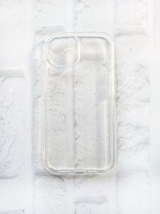 Силіконовий прозорий чохол із захистом камер на iPhone 15