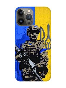 Матовий чохол з червоними боками на Apple iPhone 13 Pro :: Солдат (патріотичний принт 350)