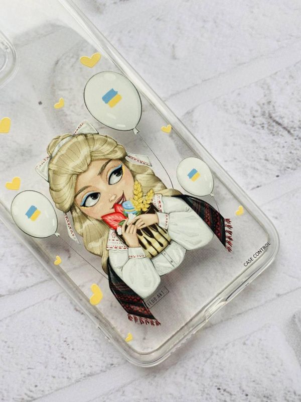Прозорий чохол на iPhone 13 Pro Max патріотичний дизайн Українка з солодощами (принт 175)