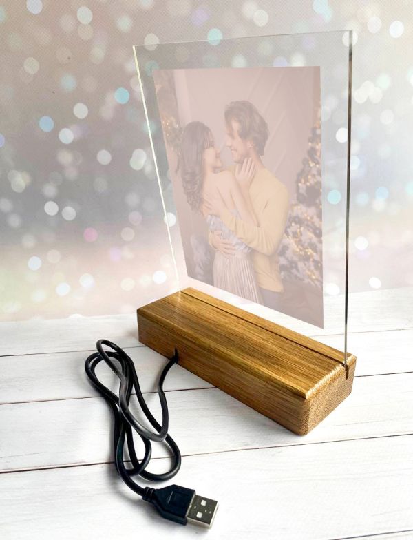 Настільна фотографія-нічник з USB роз'ємом (можна підключити до павербанку)