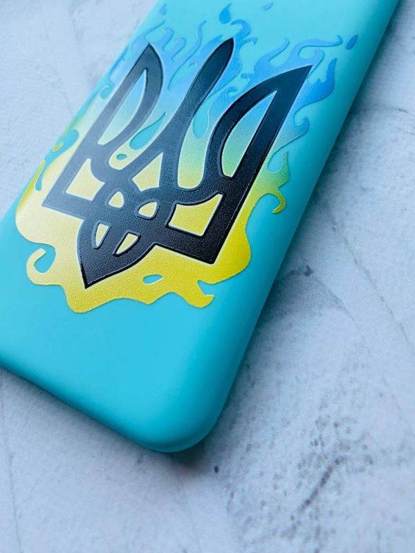 Матовий бірюзовий чохол на Samsung Galaxy A13 4G :: Тризуб Полум'я (принт 257)