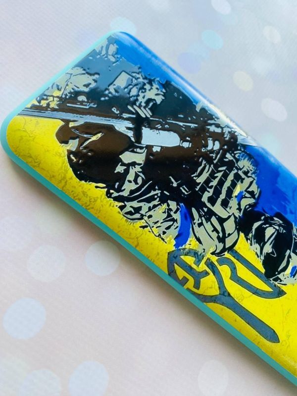 Матовий чохол з бірюзовими боками на Samsung Galaxy M32/M22/A22 4G :: Солдат (патріотичний принт 350)