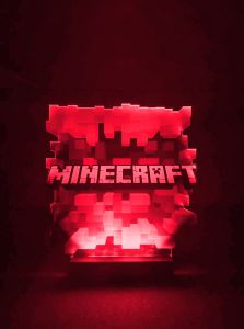 Нічник-іграшка "Майнкрафт. Куб" з дистанційним пультом керування і чорною підставкою