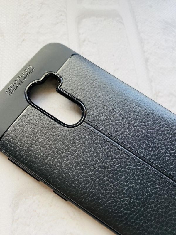 Силіконовий чохол для Xiaomi Poco F1 Auto Focus. Чорний