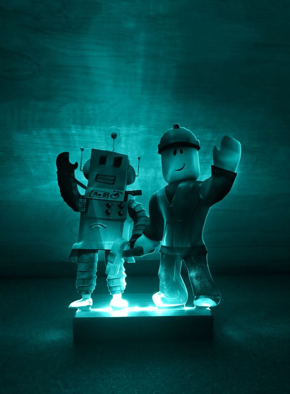 Дитячий нічник Робот і Будівельник з Роблокса Roblox на чорній підставці (дизайн 26)