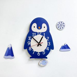 Дитячий годинник настінний з маятником :: Пінгвін (40х24 см)