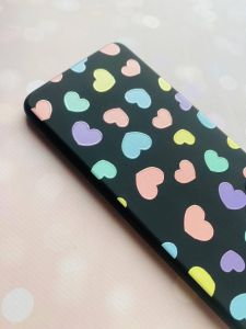Матовий чорний чохол на Samsung Galaxy A04E/A042 :: Різнокольорові сердечка (принт 335)