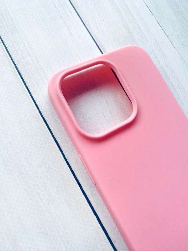 Матовий силіконовий чохол на iPhone 15 Pro Рожевий