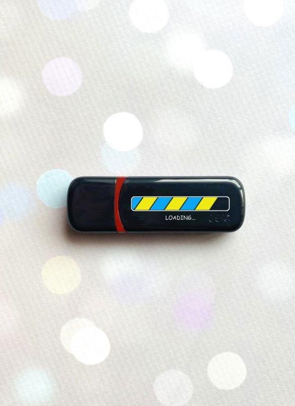Подарункова флешка на 64GB (дизайн 1)