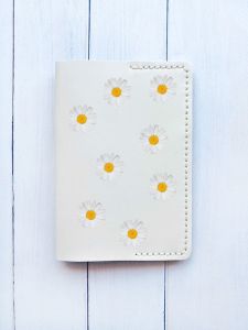 Шкіряна обкладинка на паспорт книжку :: Біла (принт 41)