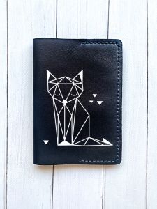 Шкіряна обкладинка на паспорт книжку :: Чорна (принт 127)