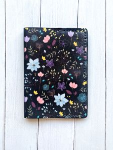 Шкіряна обкладинка на паспорт книжку :: Чорна (принт 267)