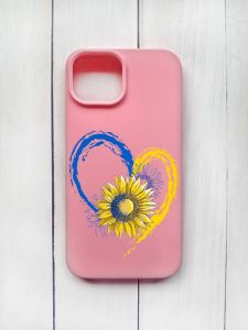 Матовий чохол на iPhone 15 Рожевий :: Серце з соняхом. Україна (принт 260)