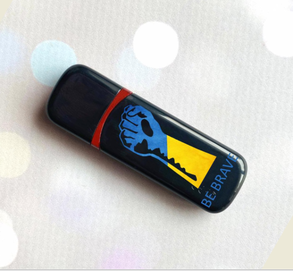 Подарункова флешка на 64GB (дизайн 17)