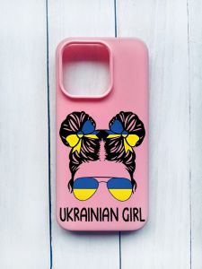 Матовий чохол на iPhone 15 Pro Рожевий :: Українська дівчина (принт 113)